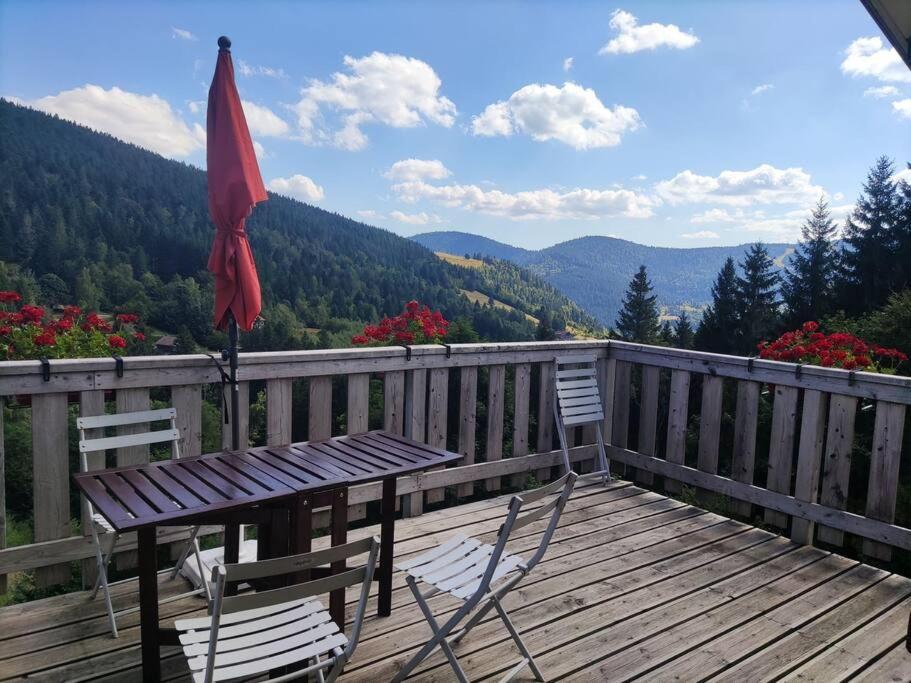 Maison De Montagne Vue Magnifique Вантрон Экстерьер фото